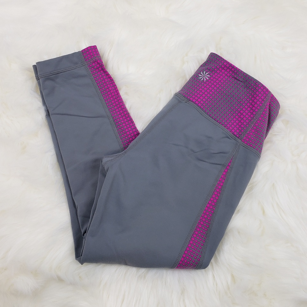 Athleta Grid Geometric Pattern Capris